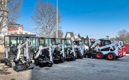 Rekordní dodávka rypadel a nakladačů Bobcat