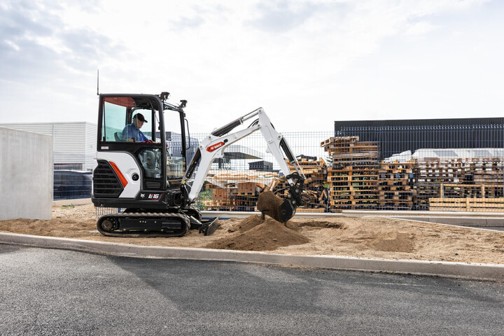 Foto produktu E16 R2 Series